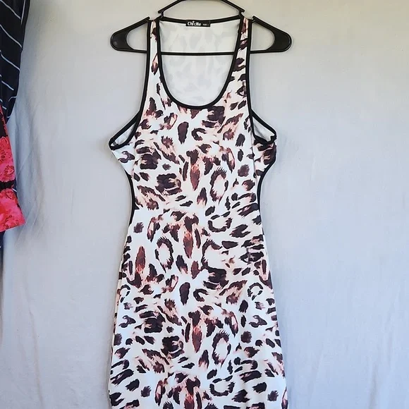 chicme | Dresses | Chic Me Backless Maxi Dress Animal Print Great Condition  Size Large | Poshmark